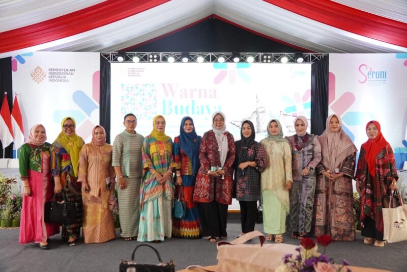 Dekranasda Palopo Promosikan Produk Unggulan di Pameran Warna Budaya