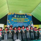 Berlangsung Meriah, 42 Santri TPA Al Furqan dan TK/RA Al Irsyad As'adiyah Desa Mario Resmi Diwisuda